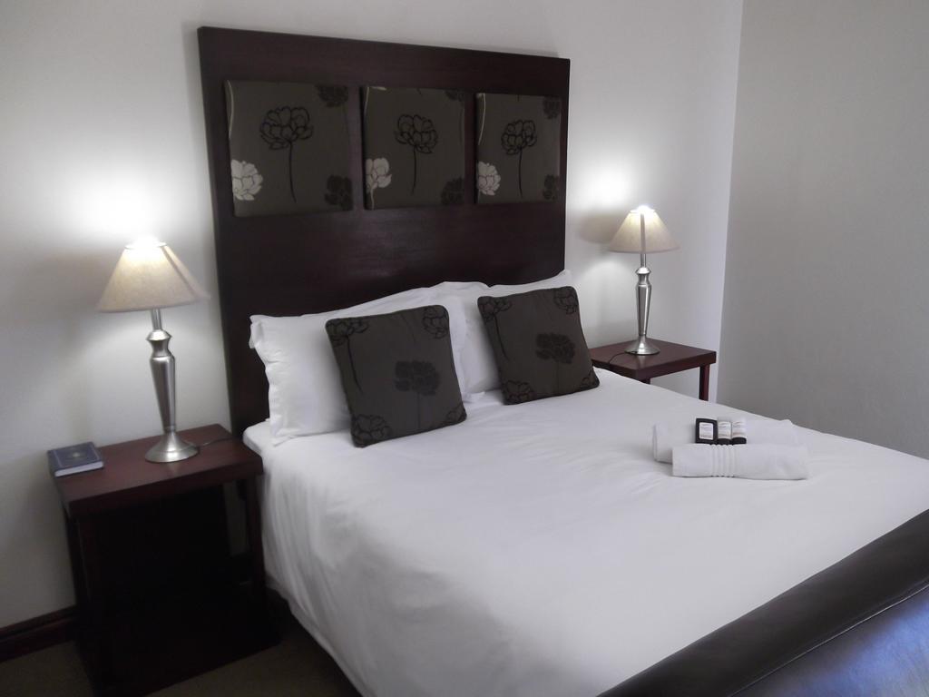 Belmont Guesthouse Bloemfontein Rom bilde